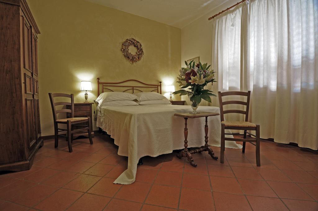 Bed and Breakfast La Piazzetta Греве-ин-Кьянти Экстерьер фото